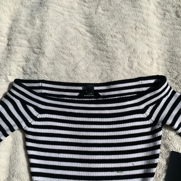 Dress - Picture 2 of 5